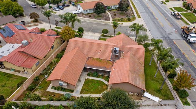 1502 S Lydia Drive, Tulare, CA 93274