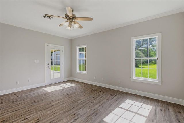 1310 Sutherland Road, Lake Charles, LA 70611