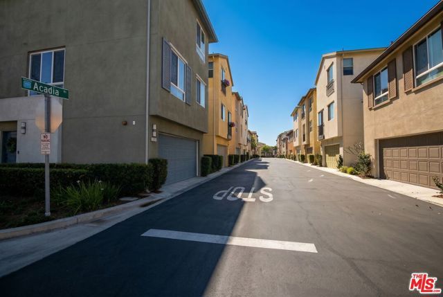 12015 Acadia Court, Hawthorne, CA 90250