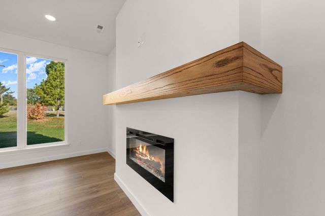 5663 RALPH DOBBS WAY, Columbia, MO 65203