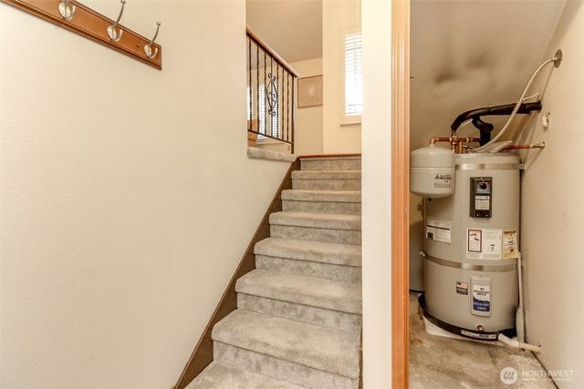 7902 64th Street Ct W, University Place, WA 98467