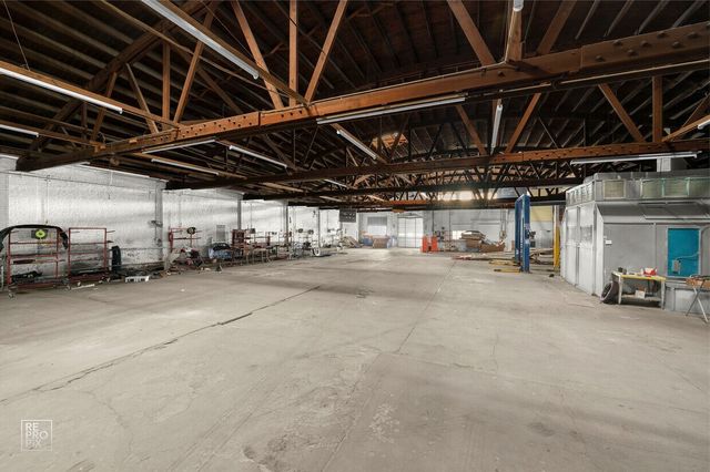 1123 W Catalpa Avenue, Chicago, IL 60640