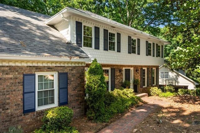 1820 Branch Valley Drive, Roswell, GA 30076