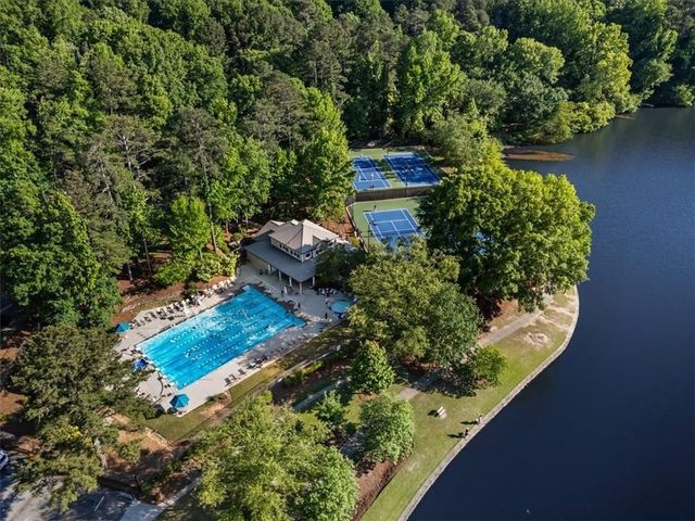 1820 Branch Valley Drive, Roswell, GA 30076
