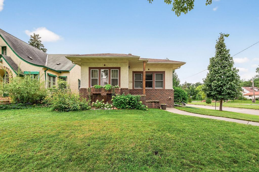 3050 Pierce Street NE, Minneapolis, MN 55418