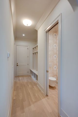 811 Neartop Dr, Nashville, TN 37205