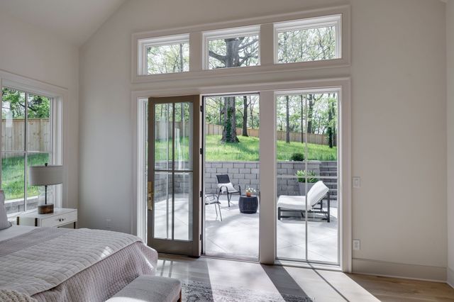 811 Neartop Dr, Nashville, TN 37205