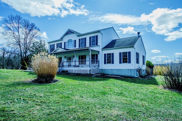 24 Sesame Street, Rock Tavern, NY 12575