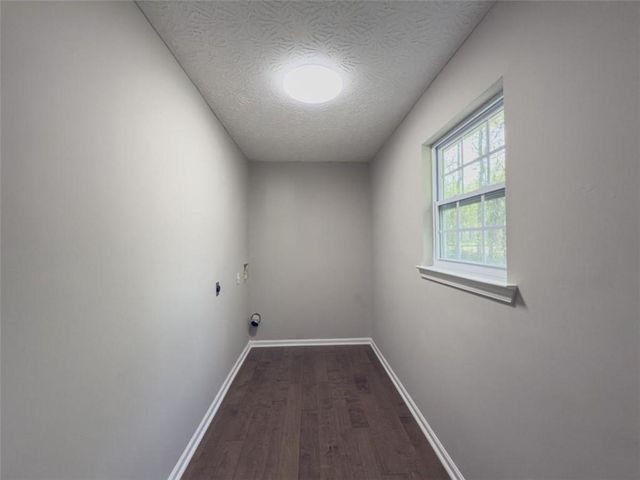 175 Stoneview Circle, Covington, GA 30016