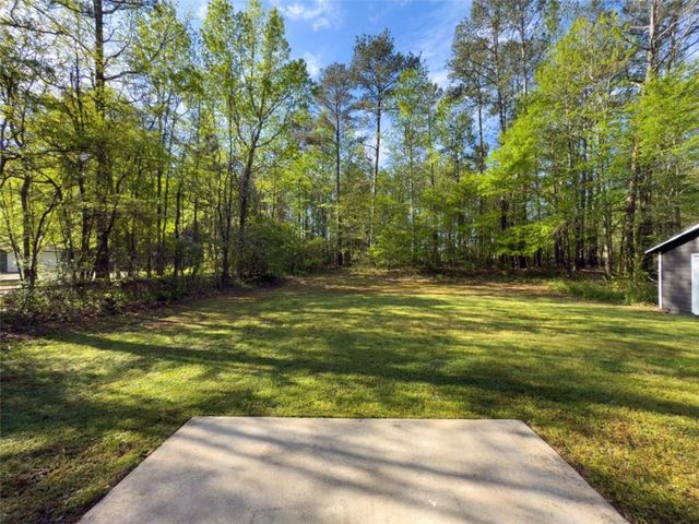 175 Stoneview Circle, Covington, GA 30016