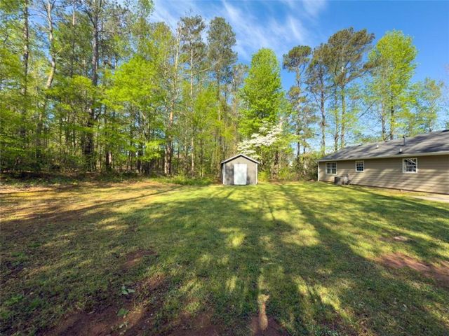 175 Stoneview Circle, Covington, GA 30016