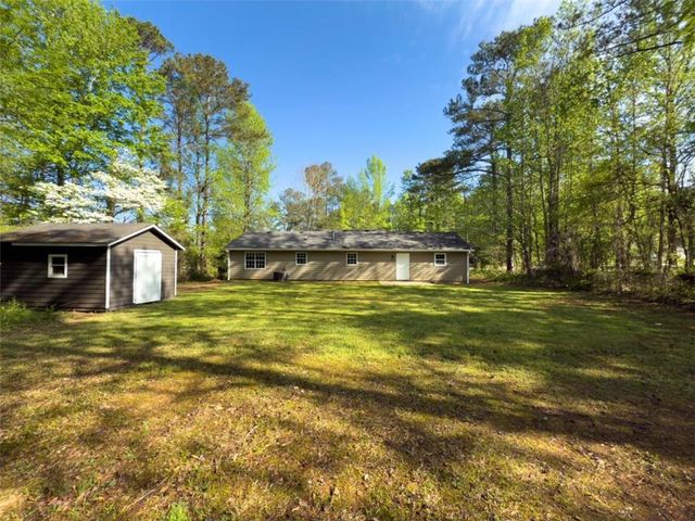 175 Stoneview Circle, Covington, GA 30016