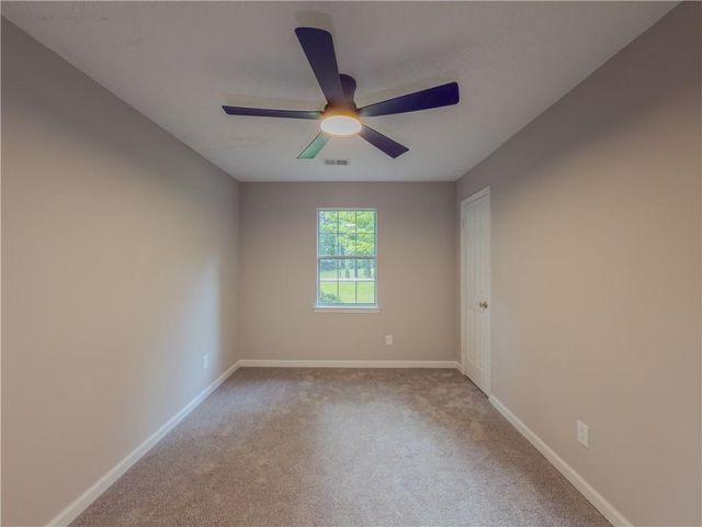175 Stoneview Circle, Covington, GA 30016