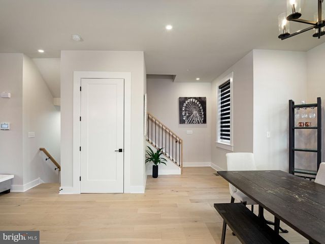304 SQUIRE DR, Newtown Square, PA 19073
