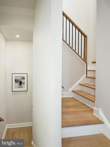 304 SQUIRE DR, Newtown Square, PA 19073