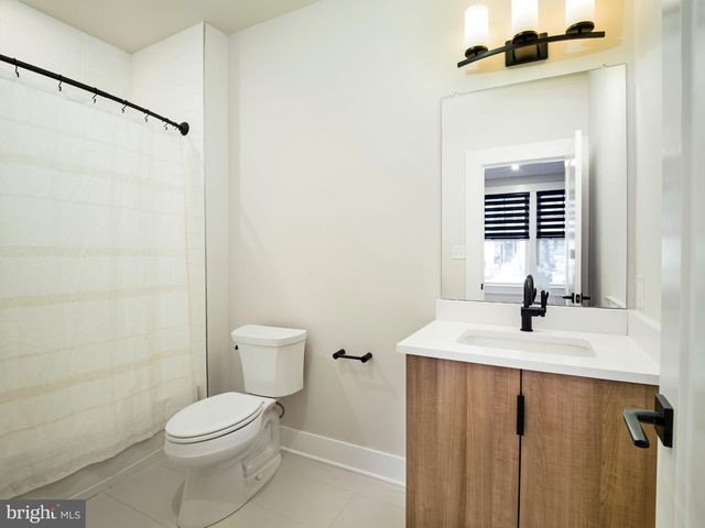 304 SQUIRE DR, Newtown Square, PA 19073