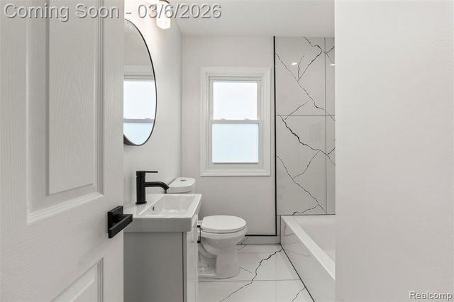 334 Marlin Avenue, Royal Oak, MI 48067