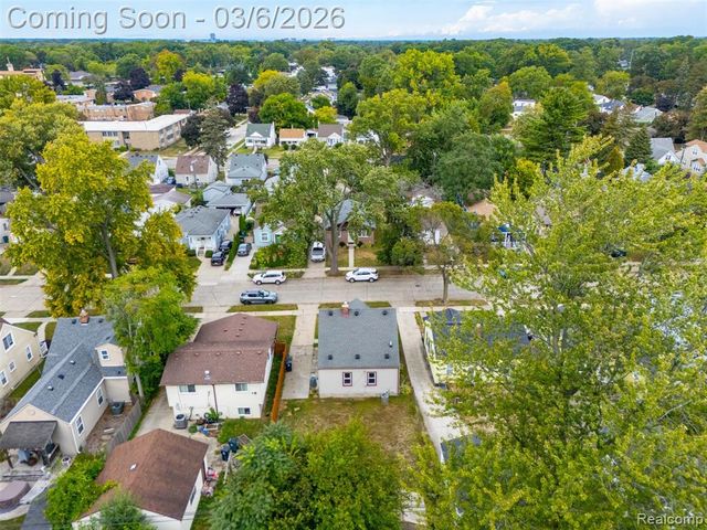 334 Marlin Avenue, Royal Oak, MI 48067