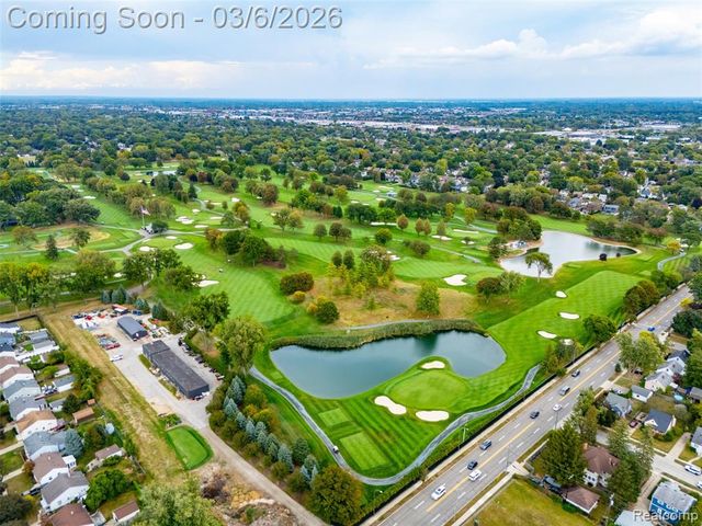 334 Marlin Avenue, Royal Oak, MI 48067