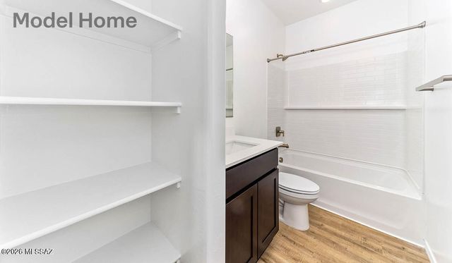 8644 W Soaptree Yucca Place, Marana, AZ 85653