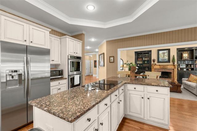 2219 Lattimore Farm Drive NW, Kennesaw, GA 30152