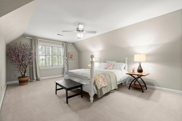 2219 Lattimore Farm Drive NW, Kennesaw, GA 30152