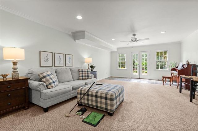 2219 Lattimore Farm Drive NW, Kennesaw, GA 30152