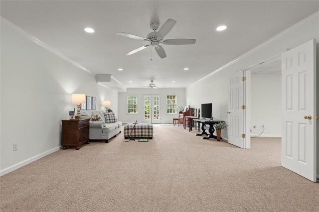 2219 Lattimore Farm Drive NW, Kennesaw, GA 30152