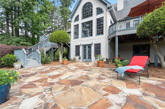 2219 Lattimore Farm Drive NW, Kennesaw, GA 30152