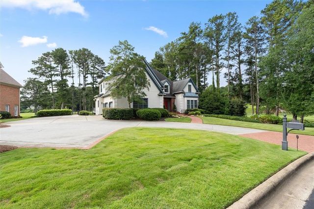 2219 Lattimore Farm Drive NW, Kennesaw, GA 30152