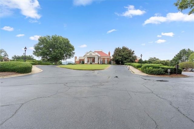 2219 Lattimore Farm Drive NW, Kennesaw, GA 30152