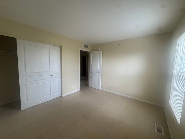 1383 Crimson Lane, Yorkville, IL 60560