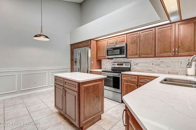 106 Tradewinds Drive 106, Indian Harbour Beach, FL 32937