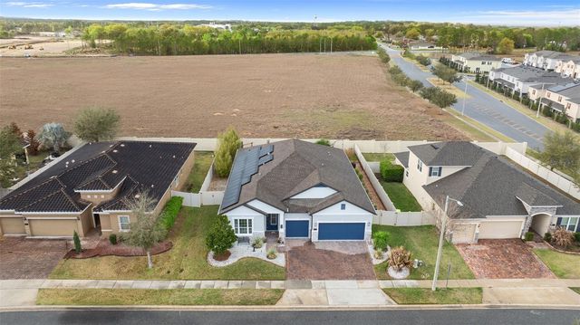 203 MESSINA PLACE, Howey In The Hills, FL 34737