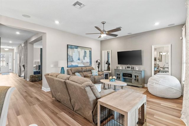 203 MESSINA PLACE, Howey In The Hills, FL 34737