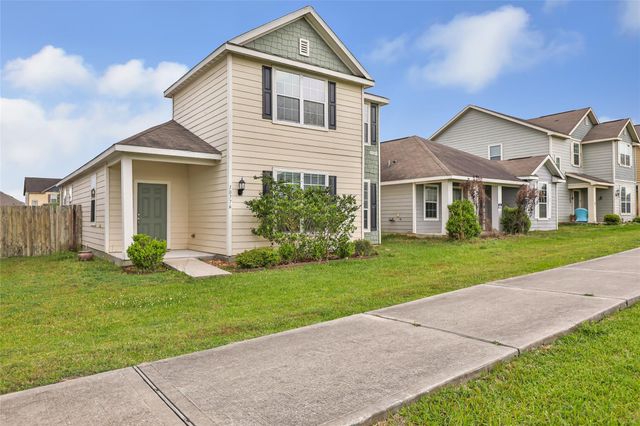 10776 S Lake Mist Lane, Willis, TX 77318