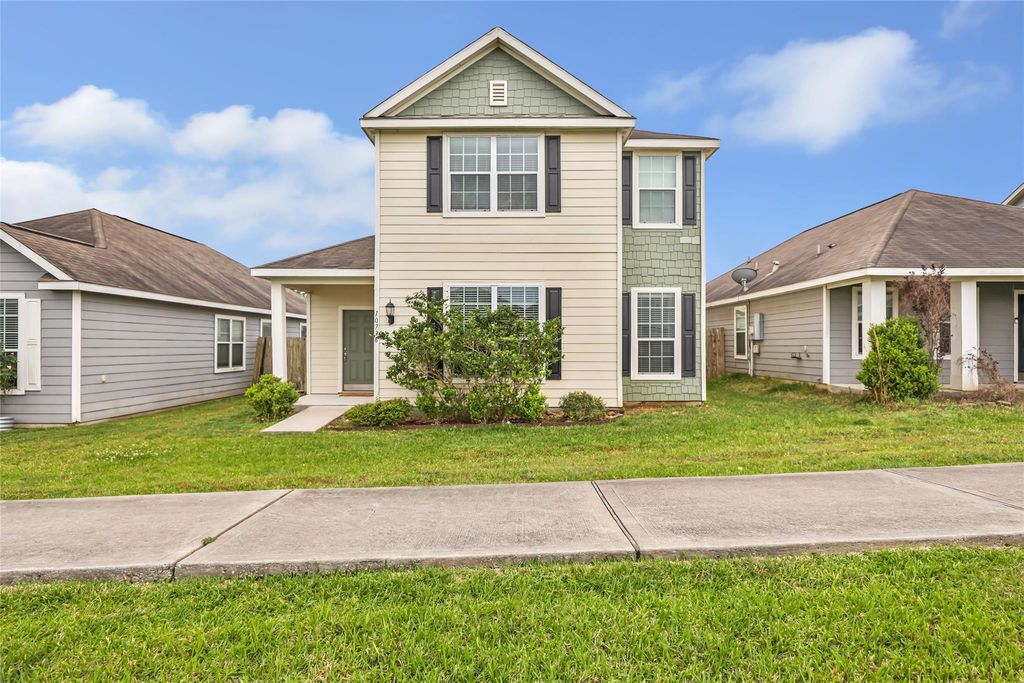 10776 S Lake Mist Lane, Willis, TX 77318