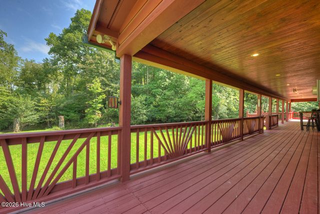 1792 Wolfcreek Road, Murphy, NC 28906