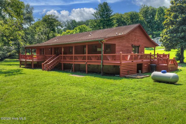 1792 Wolfcreek Road, Murphy, NC 28906