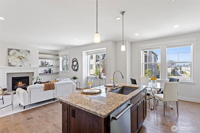 18521 46th Avenue SE, Bothell, WA 98012