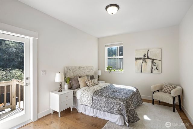 18521 46th Avenue SE, Bothell, WA 98012