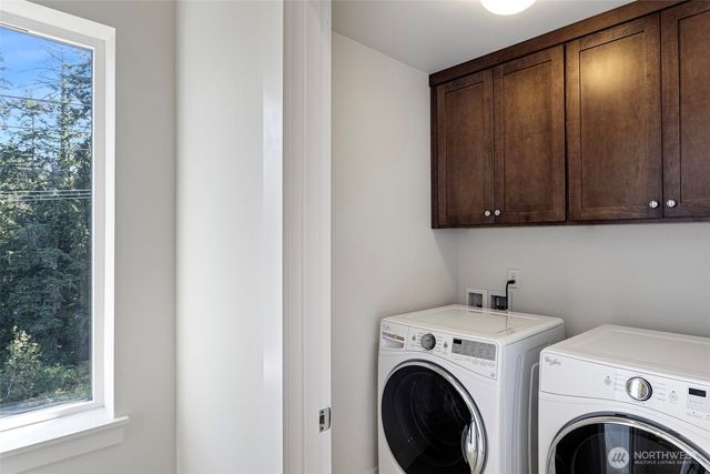 18521 46th Avenue SE, Bothell, WA 98012