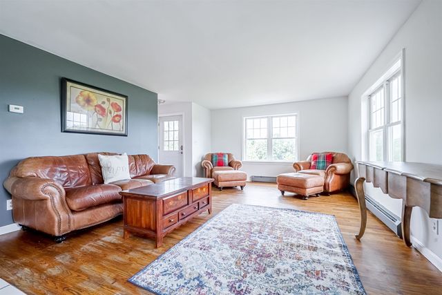 285 Currier Road, Hill, NH 03243