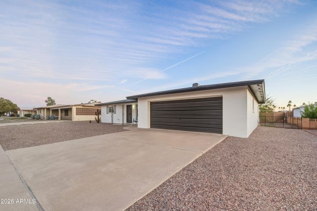 5909 E BOISE Street, Mesa, AZ 85205