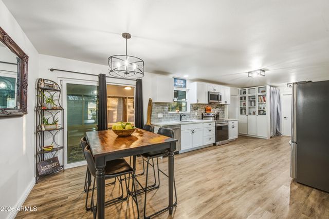 5909 E BOISE Street, Mesa, AZ 85205