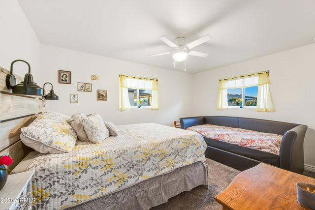 5909 E BOISE Street, Mesa, AZ 85205