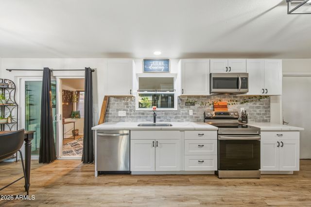 5909 E BOISE Street, Mesa, AZ 85205