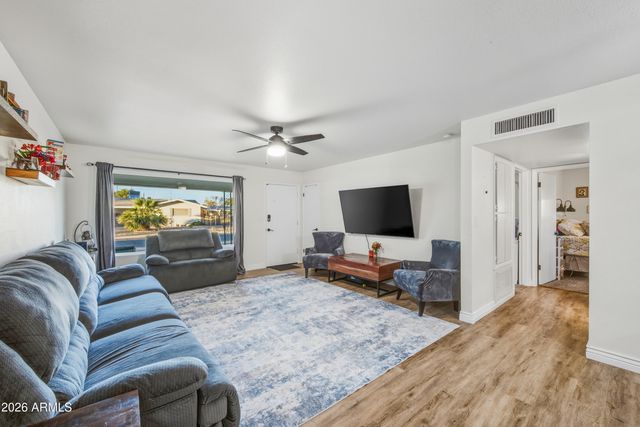 5909 E BOISE Street, Mesa, AZ 85205