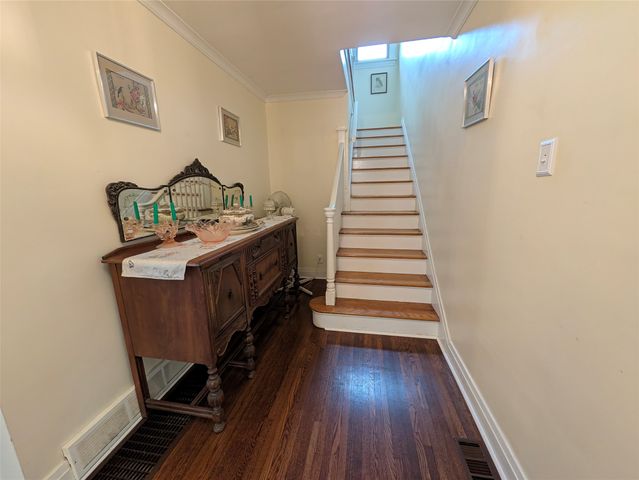 629 KAHKWA Boulevard, Erie, PA 16505