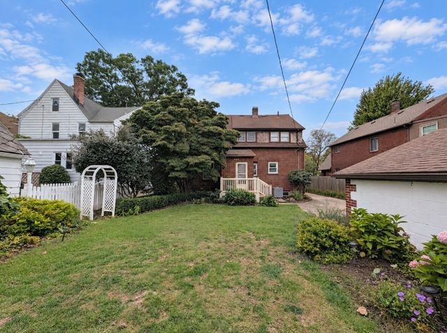 629 KAHKWA Boulevard, Erie, PA 16505
